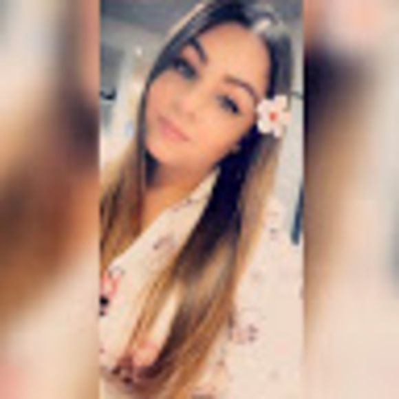 Meet your Posher, Nessie - Picture 1 of 1